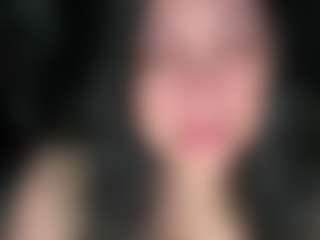 Live cam show with MelanieFawker - Glasses on Camsoda