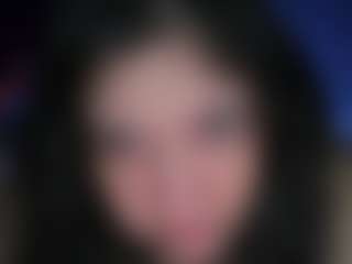 Live cam show with MelanieFawker - Middle Aged on Gym Cam Girls