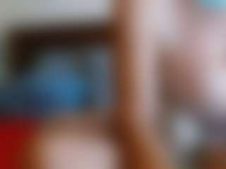 Live cam show with NoraNoir - Gamer Pornstar on CamwithHer