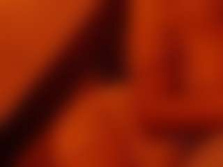 Show de cam en vivo con NoraNoir - Cuckold en Camsoda