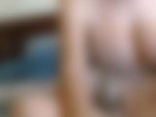 Live cam show with NoraNoir - Pornstar BBW on Camsoda