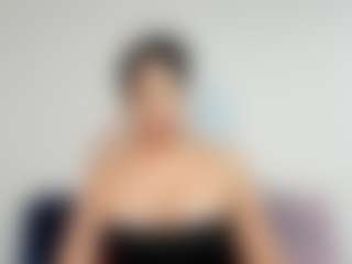 isabel duque MILF webcam performer live streaming