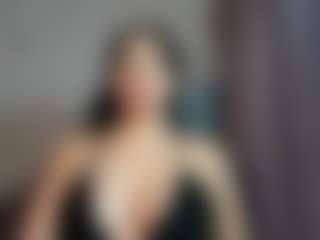 isabel duque MILF webcam performer live streaming
