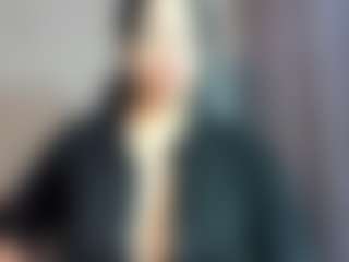 isabel duque MILF webcam performer live streaming