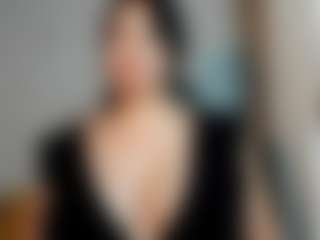 isabel duque MILF webcam performer live streaming