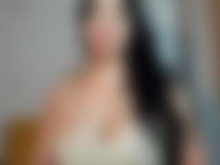 isabel duque MILF webcam performer live streaming