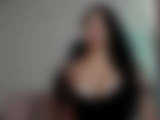 isabel duque MILF webcam performer live streaming