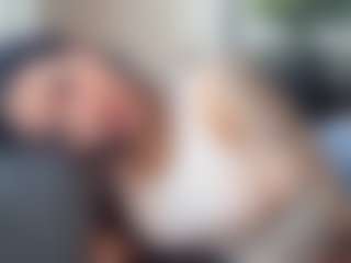 Live cam show with Harveymiiller - Petite Toys on CamwithHer
