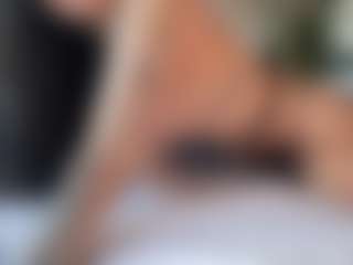 Live cam show with Harveymiiller - Boots on xplaylive.com