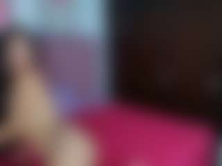 Live cam show with Megan Sweet Girl - Teen (18+) on Camsoda