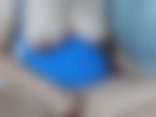 Live cam show with samantrak-love - Middle Aged on CamSodaAdn