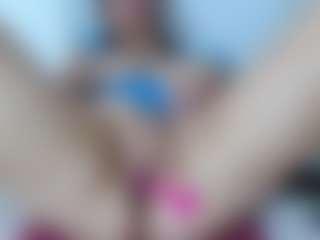 Live cam show with samantrak-love - Mature on Camsoda