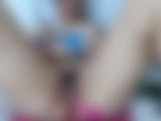 Live cam show with samantrak-love - MILF on livesexfox.com