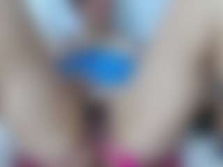 Live cam show with samantrak-love - Mature on googirlz