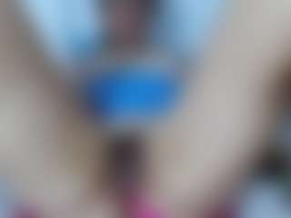 Live cam show with samantrak-love - Big Nipples on PervPlay.com