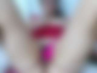 Live cam show with samantrak-love - Mature on galaxygirlnitro.com