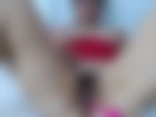 samantrak-love MILF webcam performer live streaming