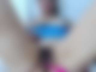 samantrak-love's Live Sex Cam Show