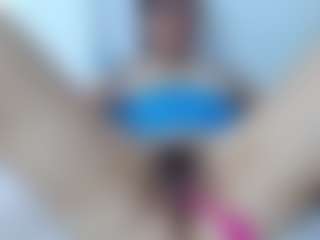 Live cam show with samantrak-love - Big Nipples on sexylive.show
