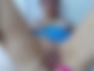 samantrak-love's Live Sex Cam Show