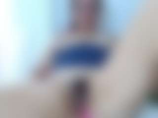 Live cam show with samantrak-love - Middle Aged on Uber Horny