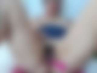 samantrak-love's Live Sex Cam Show