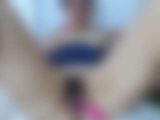 samantrak-love's Live Sex Cam Show