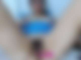 Live cam show with samantrak-love - Big Nipples on xxxlivecams.org