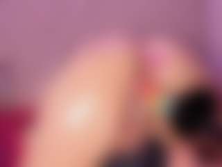 EmmaSwift's Live Sex Cam Show