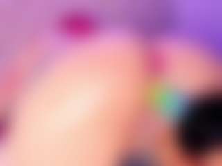 EmmaSwift's Live Sex Cam Show
