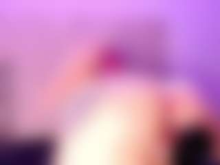 EmmaSwift's Live Sex Cam Show