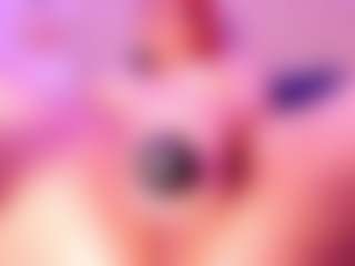 EmmaSwift's Live Sex Cam Show