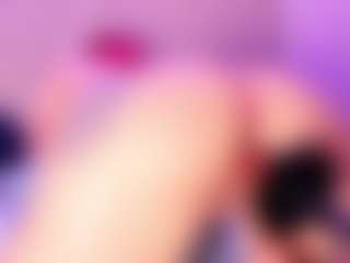 EmmaSwift's Live Sex Cam Show