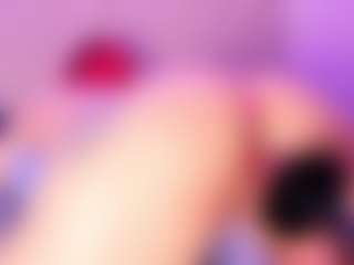 EmmaSwift's Live Sex Cam Show