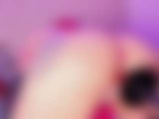 EmmaSwift's Live Sex Cam Show