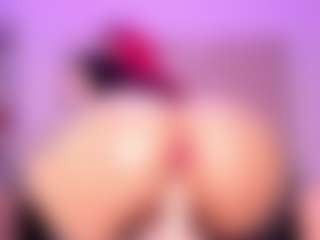 Live cam show with EmmaSwift - BBW on madthumbs