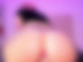 EmmaSwift's Live Sex Cam Show