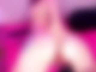 EmmaSwift's Live Sex Cam Show