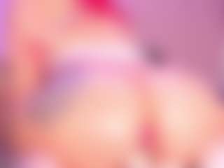 Live cam show with EmmaSwift - Red Hair Anal on Uber Horny