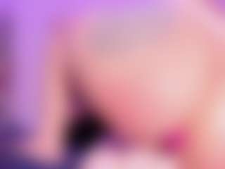 EmmaSwift's Live Sex Cam Show