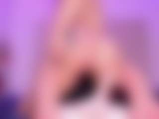 EmmaSwift's Live Sex Cam Show