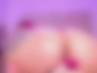 Live cam show with EmmaSwift - BBW Squirt on Streamer API