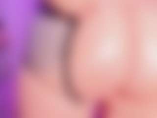 EmmaSwift's Live Sex Cam Show
