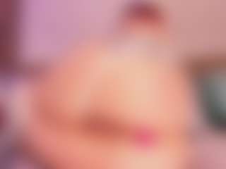 EmmaSwift's Live Sex Cam Show