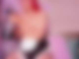 Live cam show with EmmaSwift - Deepthroat on Camsoda