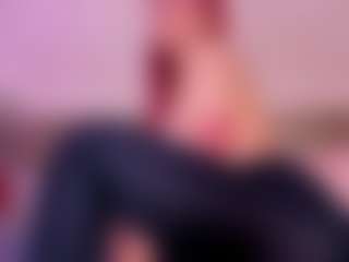 Live cam show with EmmaSwift - Lovense on Streamer API
