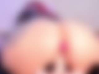 EmmaSwift's Live Sex Cam Show