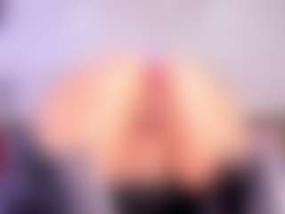 EmmaSwift's Live Sex Cam Show