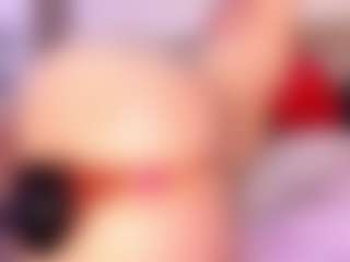 Live cam show with EmmaSwift - Curvy Latina on Camsoda | colombia