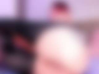 EmmaSwift's Live Sex Cam Show
